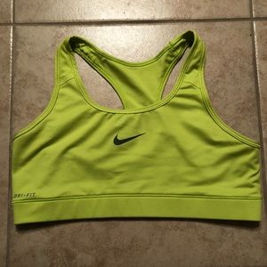 Nike Dri-Fit Sportsbra